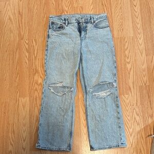 American Eagle Outfitters Light Blue Ripped Straight Jeans